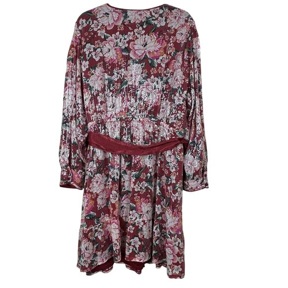 NWT All over Sequin Cottagecore Coquette Floral Faux Wrap Dress Women's Plus 2X - Picture 3 of 6